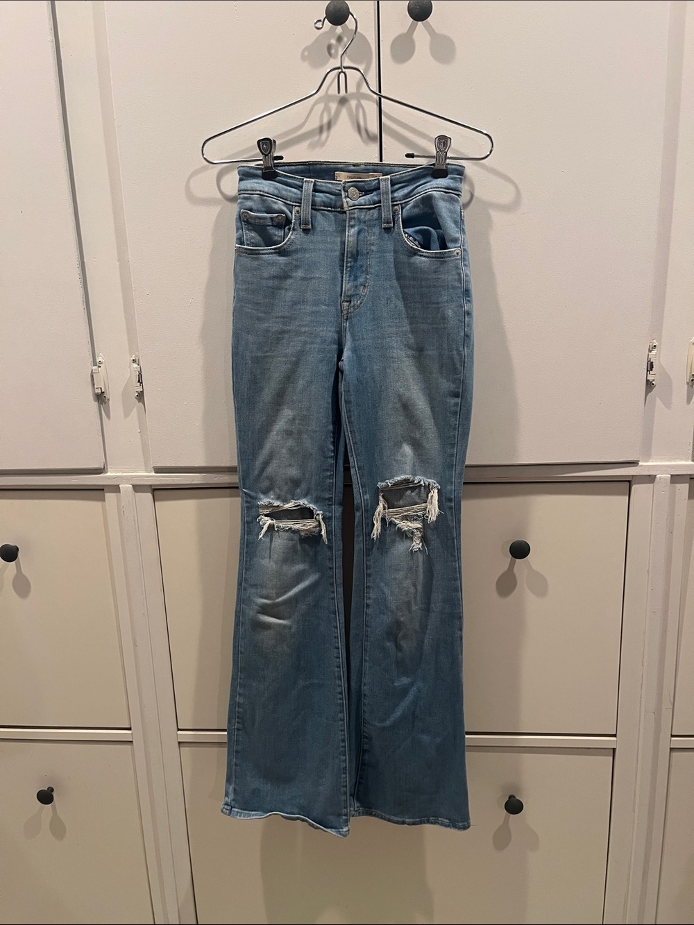 Levi’s 726 Flare Jean denim sz 24 (32L) has